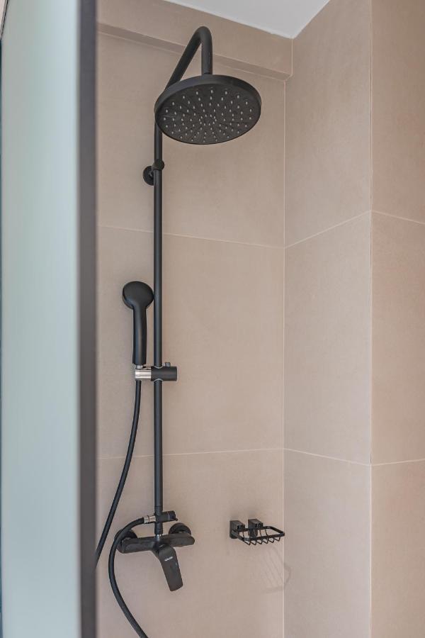 Achatis Suites Hersonissos  Bagian luar foto