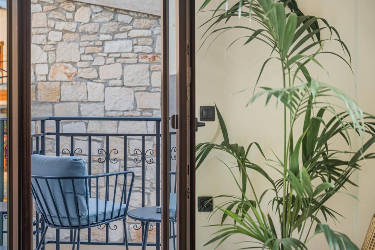 Achatis Suites Hersonissos  Bagian luar foto