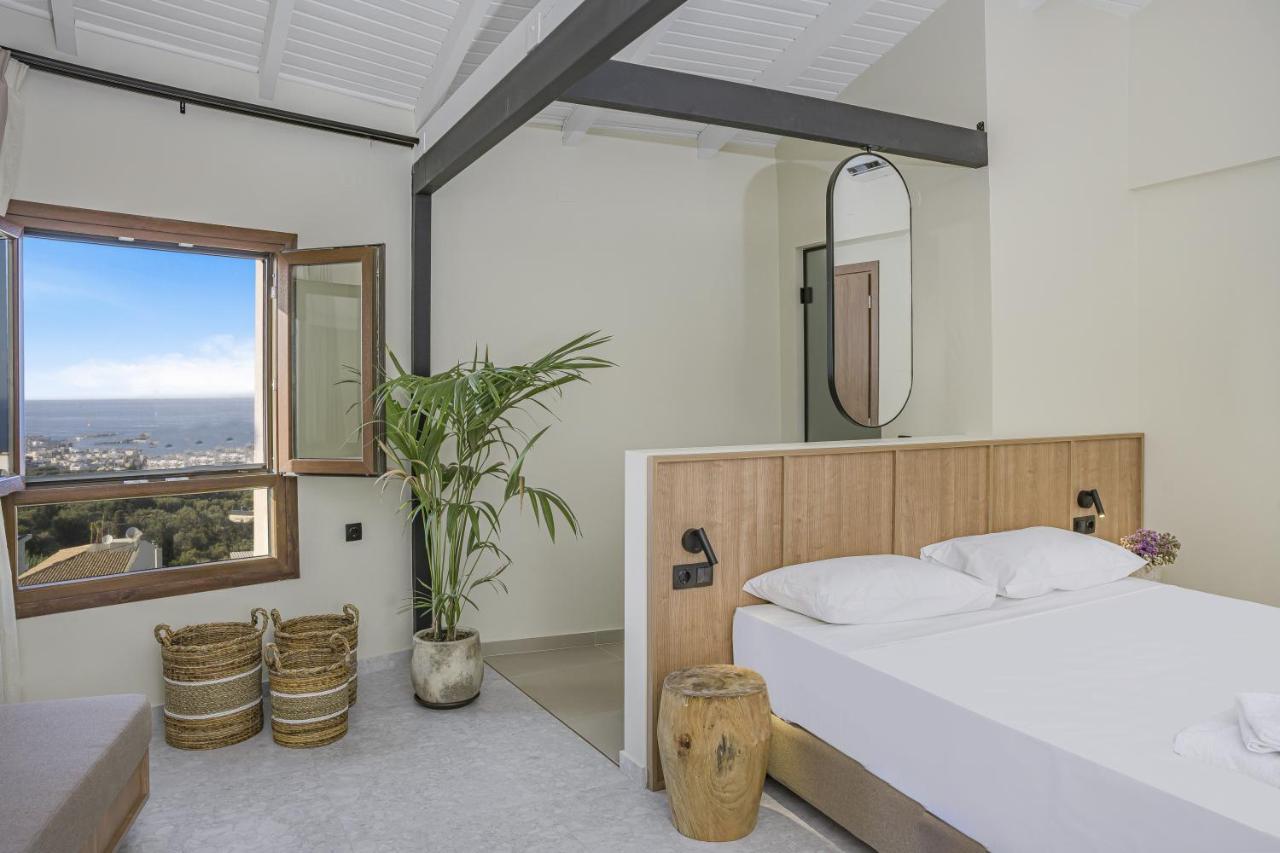 Achatis Suites Hersonissos  Bagian luar foto